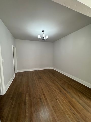 11578 S Perry Avenue, Chicago, IL 60628