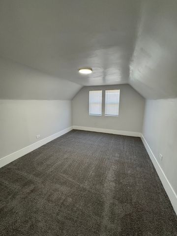 11578 S Perry Avenue, Chicago, IL 60628