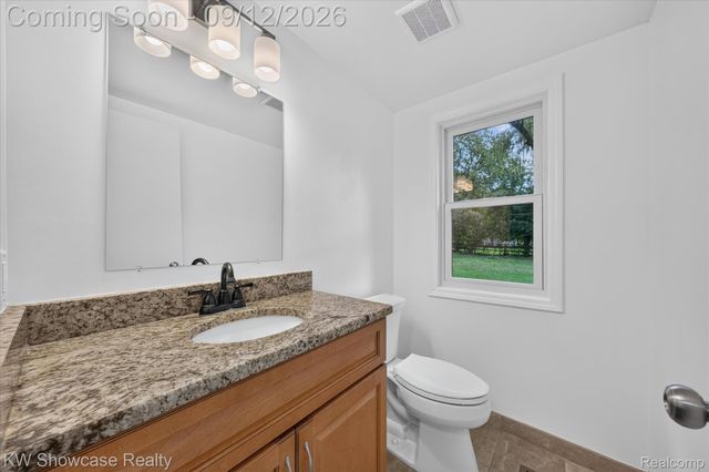 4069 Barnaby Court, West Bloomfield Charter Township, MI 48323