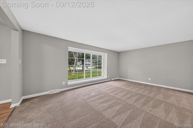 4069 Barnaby Court, West Bloomfield Charter Township, MI 48323