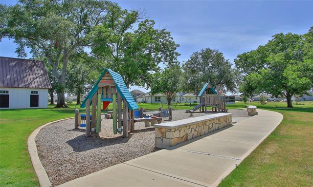 23539 Weir Box Road, Hockley, TX 77447