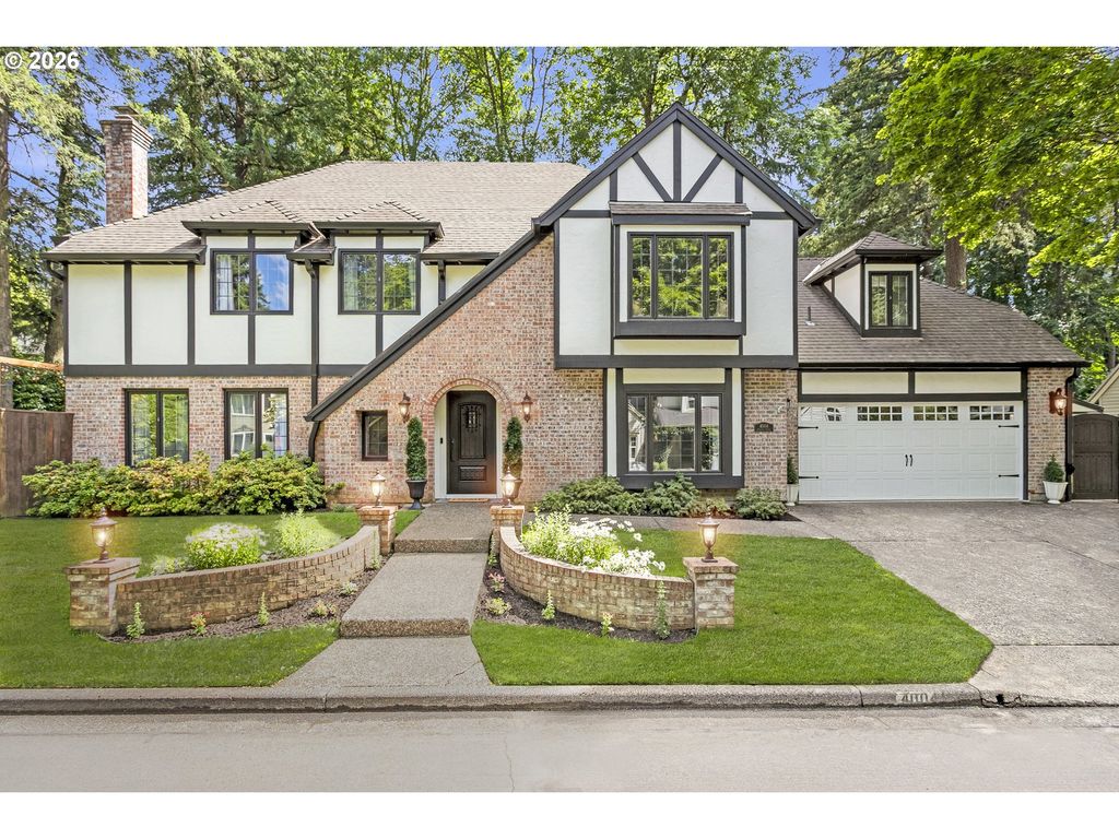 4004 MELISSA Dr, Lake Oswego, OR 97034