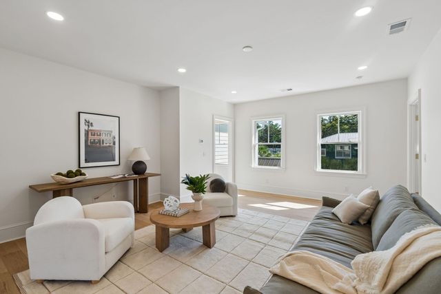 904 Randall Drive, Mount Pleasant, SC 29464