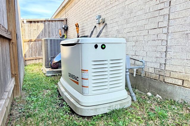 18916 Toscana Lane, New Caney, TX 77357