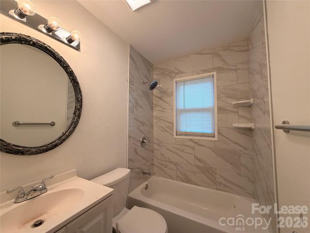 825 Rodey Avenue 2, Charlotte, NC 28206