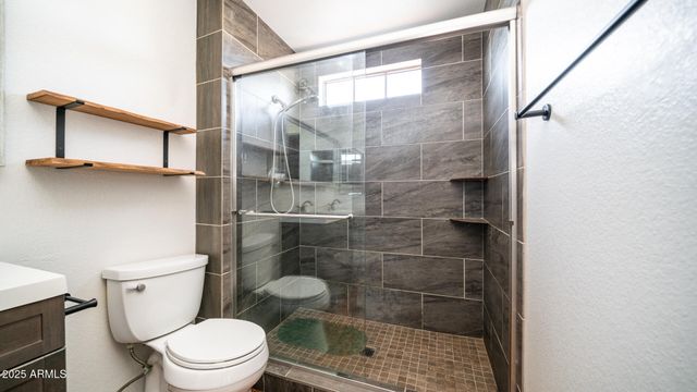 2020 W UNION HILLS Drive 246, Phoenix, AZ 85027