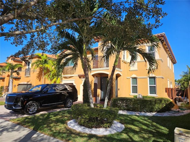 15561 SW 31st Ln 0, Miami, FL 33185