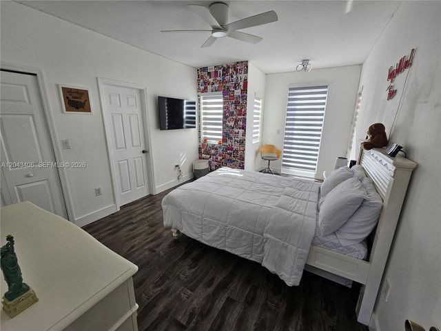 15561 SW 31st Ln 0, Miami, FL 33185