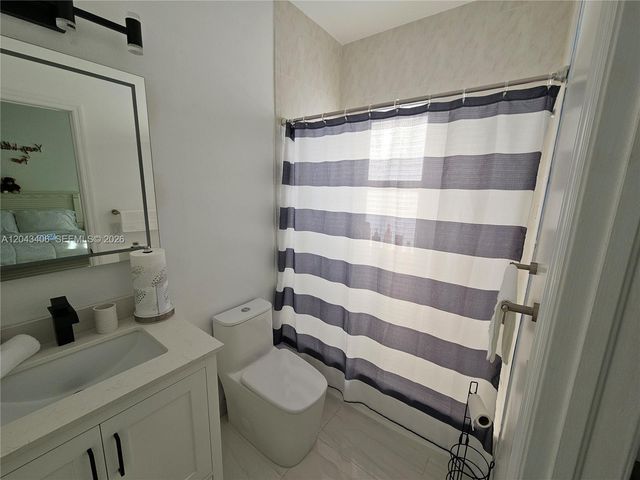 15561 SW 31st Ln 0, Miami, FL 33185