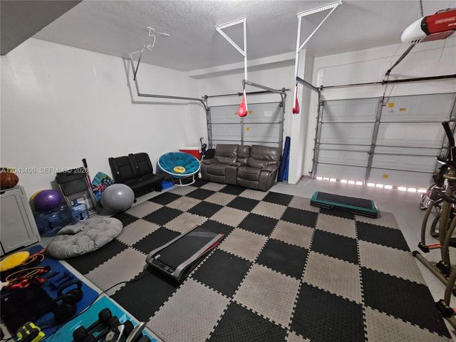 15561 SW 31st Ln 0, Miami, FL 33185