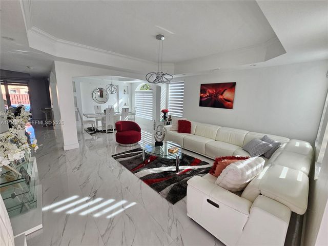 15561 SW 31st Ln 0, Miami, FL 33185