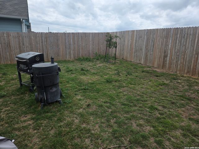 7637 Aston Peak, San Antonio, TX 78253