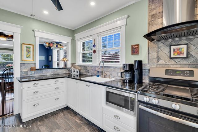 31 Windsor Court, Neptune City, NJ 07753