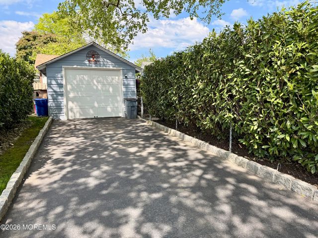 31 Windsor Court, Neptune City, NJ 07753