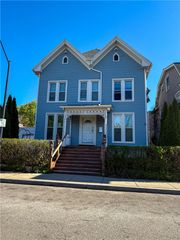 188-190 Charlotte Street 188, Rochester, NY 14607