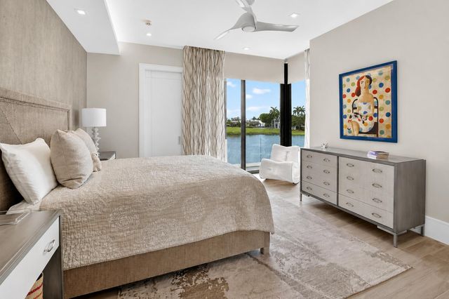 6960 Lake Estates Court, Boca Raton, FL 33496