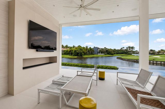 6960 Lake Estates Court, Boca Raton, FL 33496