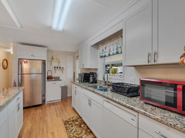 42 Village Lane, Jensen Beach, FL 34957