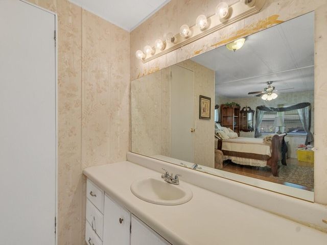 42 Village Lane, Jensen Beach, FL 34957