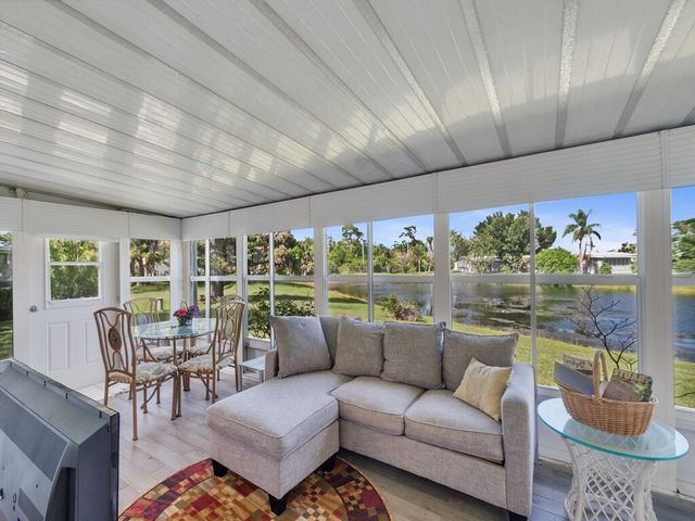 42 Village Lane, Jensen Beach, FL 34957