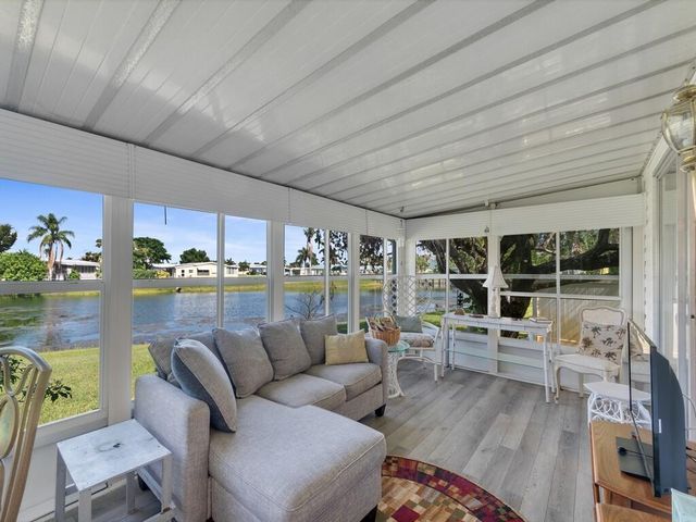 42 Village Lane, Jensen Beach, FL 34957