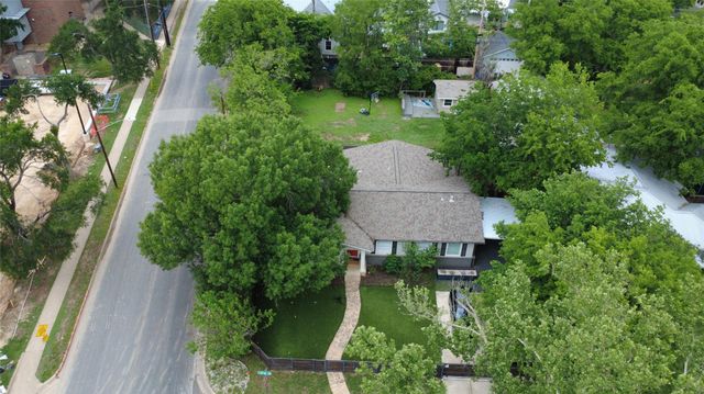 1916 W 37th ST, Austin, TX 78731