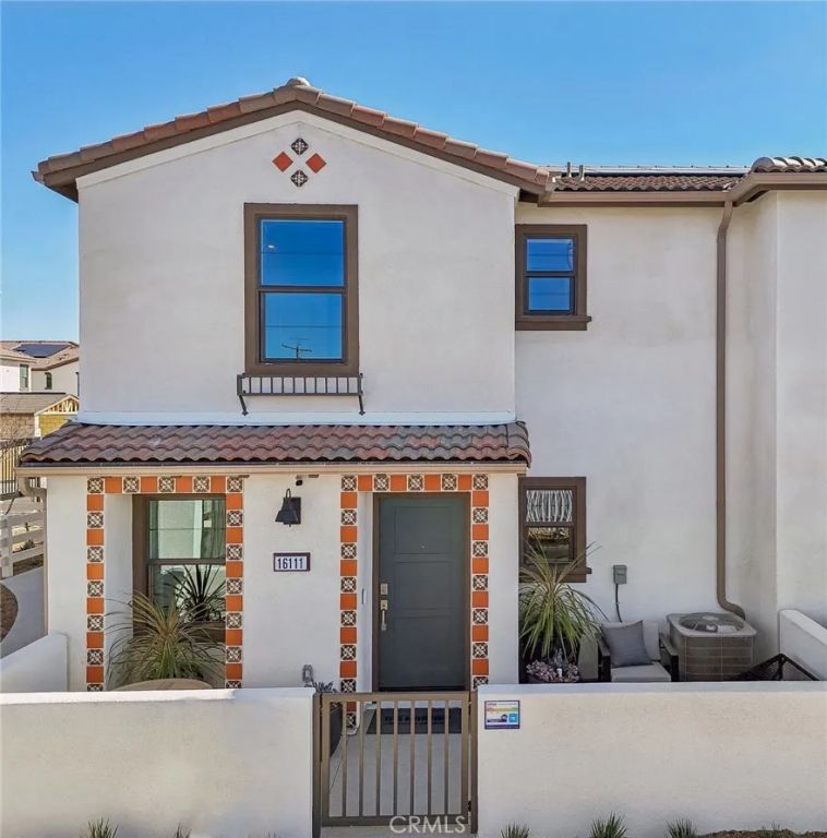 16133 Lumia Way, Fontana, CA 92336