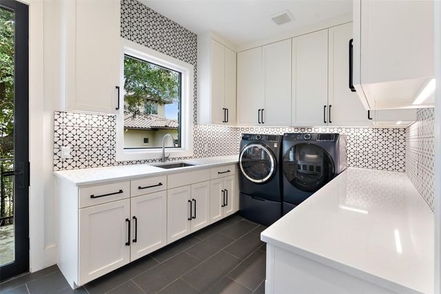 19101 Sean Avery PATH, Spicewood, TX 78669