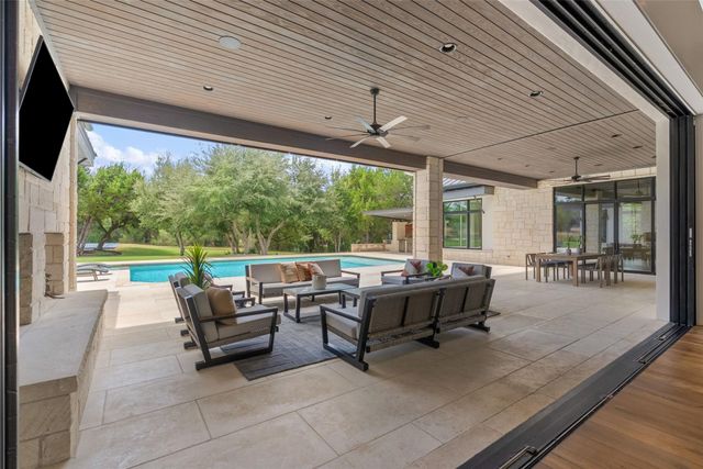 19101 Sean Avery PATH, Spicewood, TX 78669
