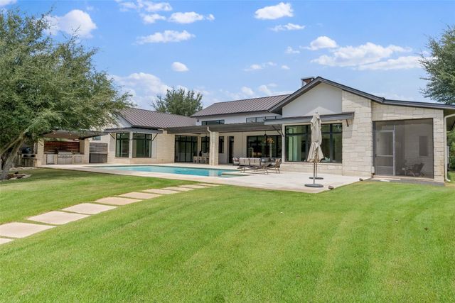 19101 Sean Avery PATH, Spicewood, TX 78669