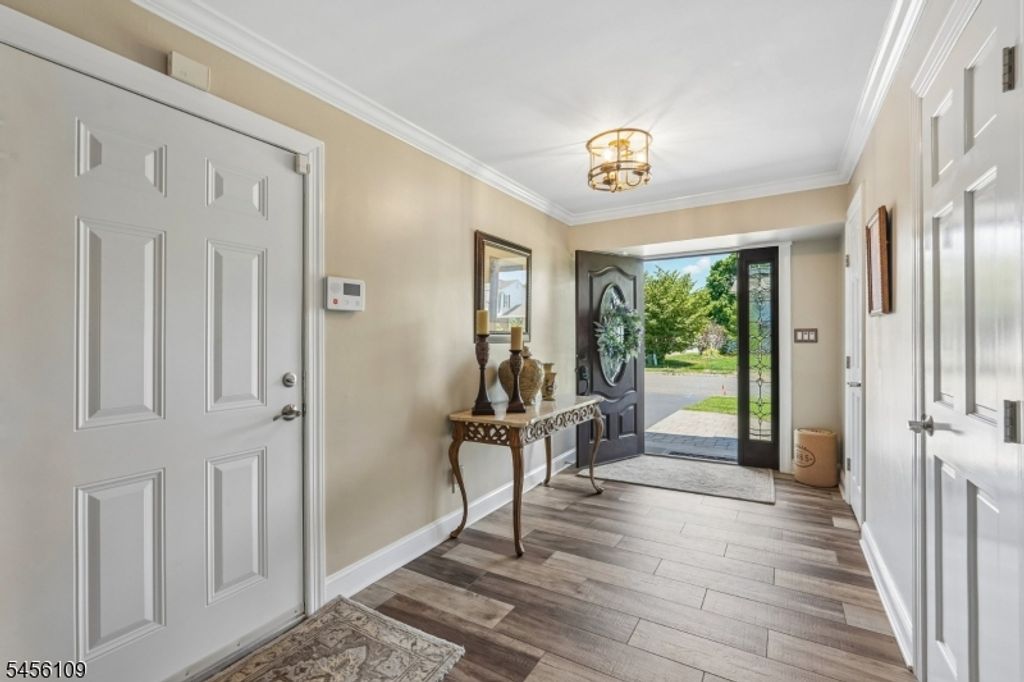 23 Chicopee Dr, Wayne Twp., NJ 07470 — photo 3