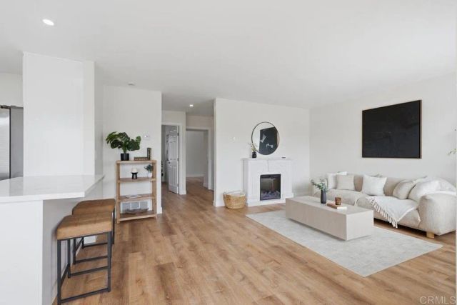 13754 Mango Drive 315, Del Mar, CA 92014