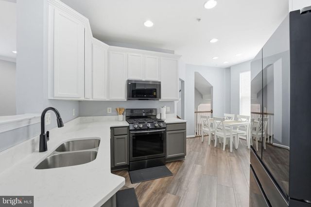 10049 PENTLAND HILLS WAY, Bristow, VA 20136
