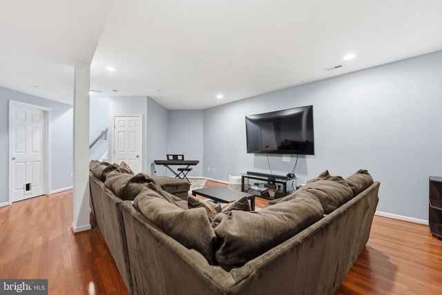 10049 PENTLAND HILLS WAY, Bristow, VA 20136