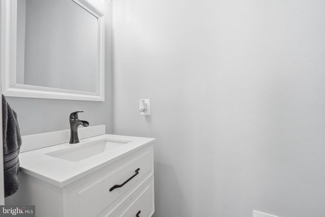 10049 PENTLAND HILLS WAY, Bristow, VA 20136