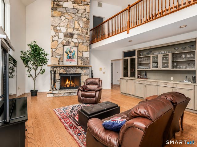 5 Dry River Court, Redding, CT 06896
