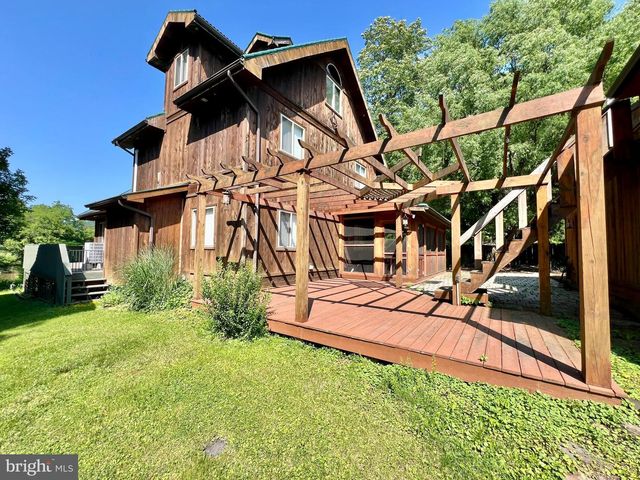 124 LONG BEND BEACH ROAD, Hopewell, PA 16650