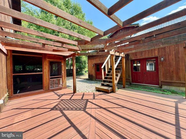 124 LONG BEND BEACH ROAD, Hopewell, PA 16650