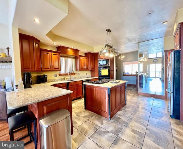 124 LONG BEND BEACH ROAD, Hopewell, PA 16650