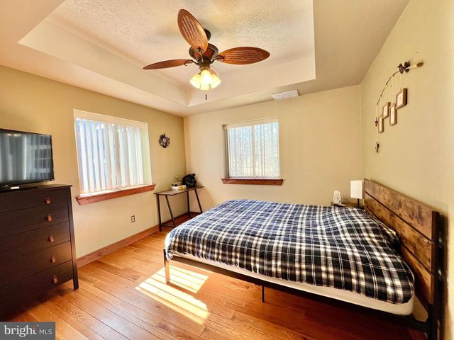 124 LONG BEND BEACH ROAD, Hopewell, PA 16650