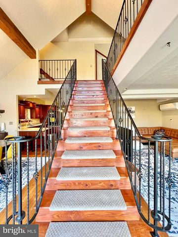 124 LONG BEND BEACH ROAD, Hopewell, PA 16650