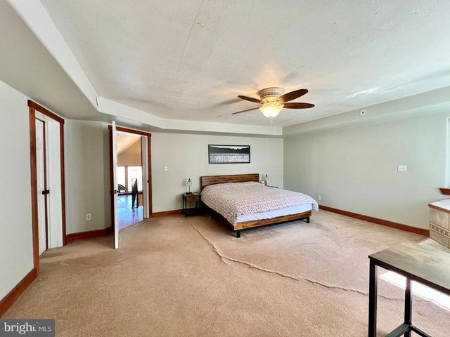 124 LONG BEND BEACH ROAD, Hopewell, PA 16650