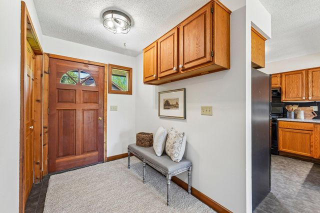 9040 152nd Street N, Hugo, MN 55038