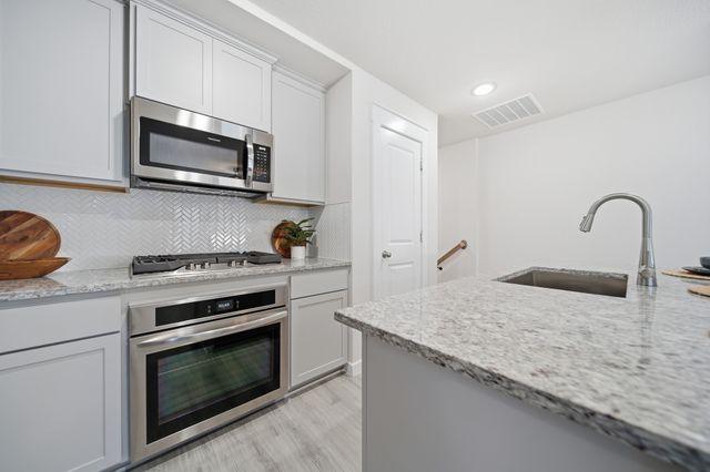 3039 Tenor Way, Sachse, TX 75048