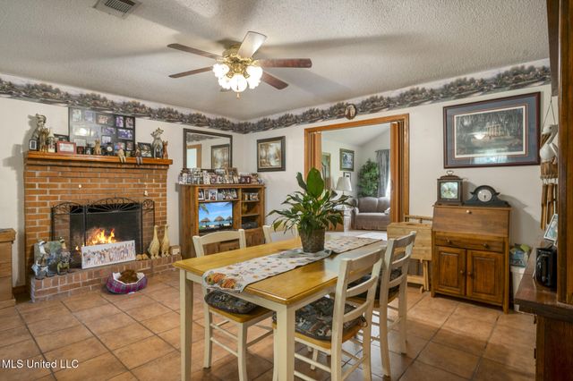 109 Charwood Drive, Poplarville, MS 39470