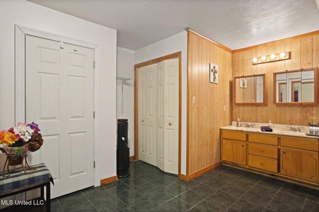 109 Charwood Drive, Poplarville, MS 39470