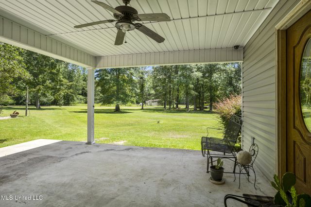 109 Charwood Drive, Poplarville, MS 39470