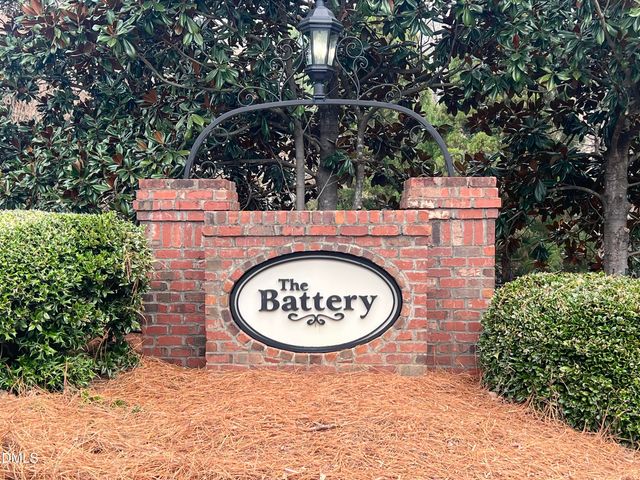 7530 Lead Mine Road 202, Raleigh, NC 27615