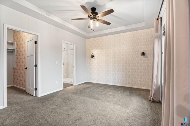 3620 E High Plains Cir Circle, Sioux Falls, SD 57108