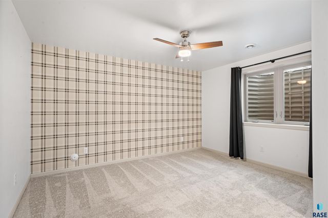 3620 E High Plains Cir Circle, Sioux Falls, SD 57108